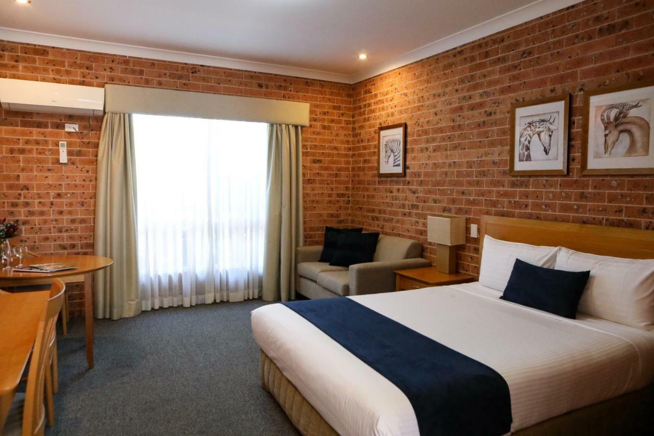 Akuna Motor Inn And Apartments Dubbo Dış mekan fotoğraf
