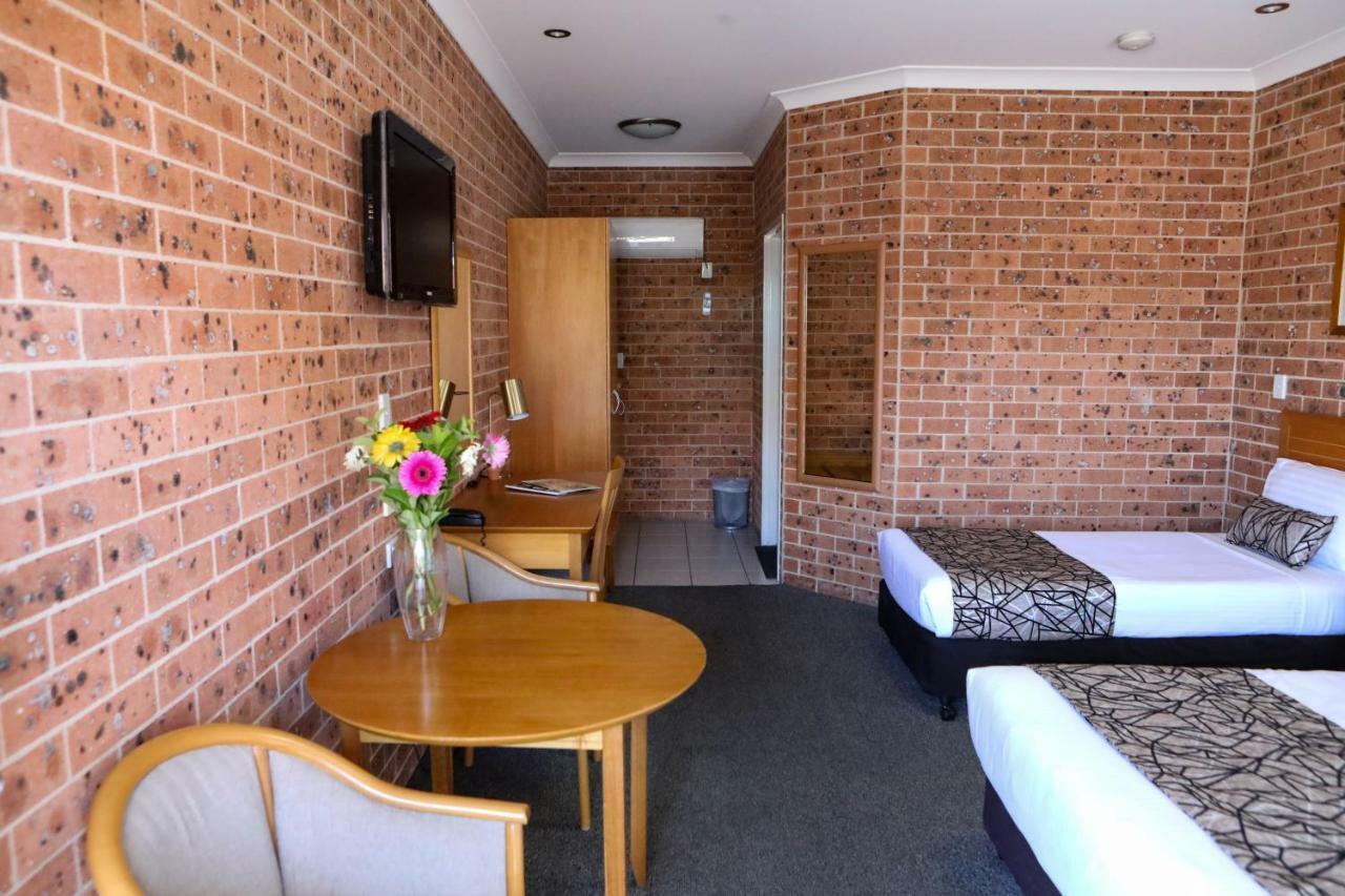 Akuna Motor Inn And Apartments Dubbo Dış mekan fotoğraf